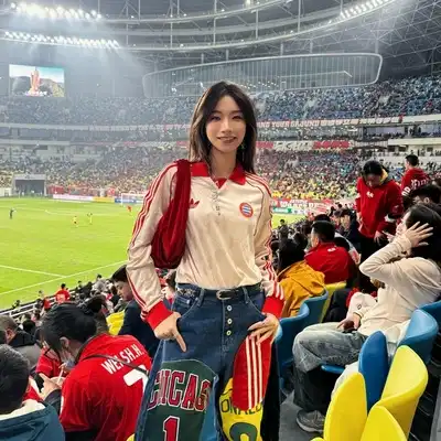 白娟嘉
